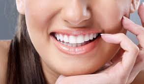 Преимущества имплантации зубов 